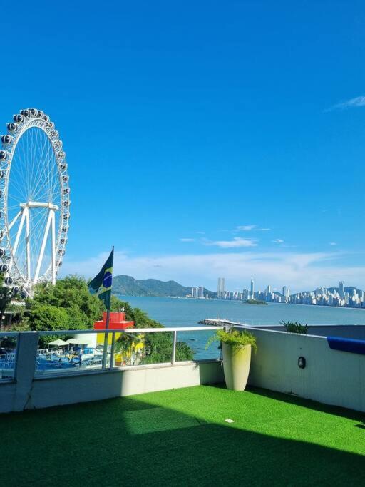 Piscina A Beira-Mar, Tranquilidade E Qualidade No Melhor De Bc Balneário Camboriú Exterior foto