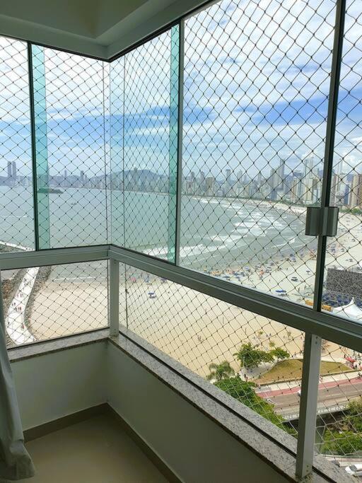 Piscina A Beira-Mar, Tranquilidade E Qualidade No Melhor De Bc Balneário Camboriú Exterior foto